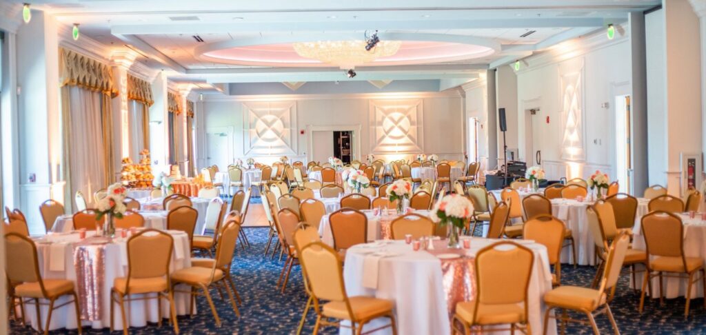 Grand-Ballroom